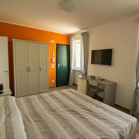 Daire Lanterna Marciaga