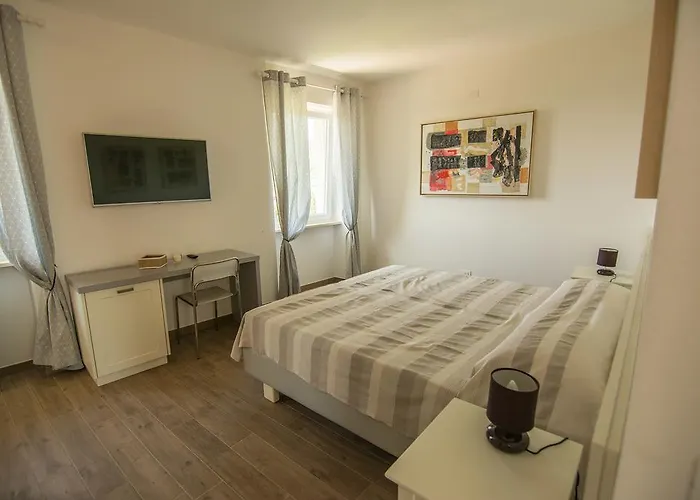 Apartment Alla Lanterna *